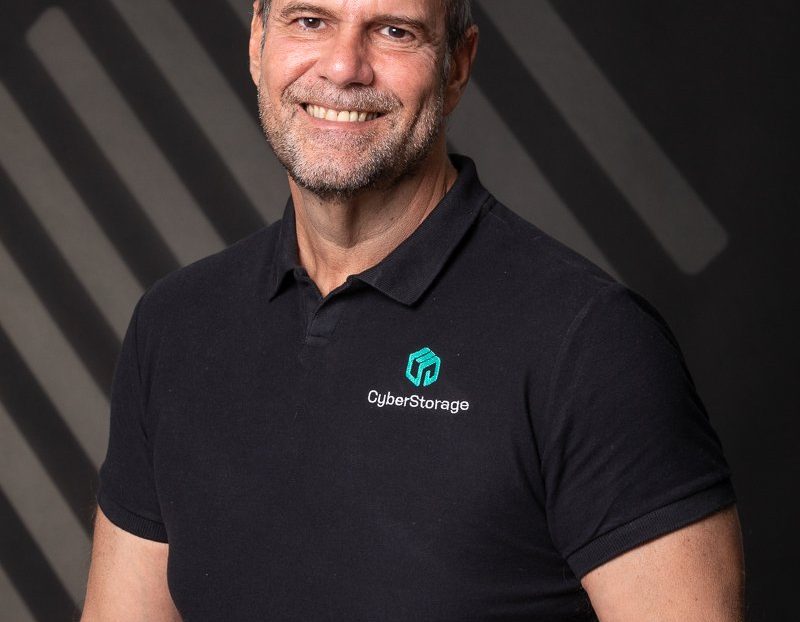 Carlos_Coneglian_CyberStorage.original